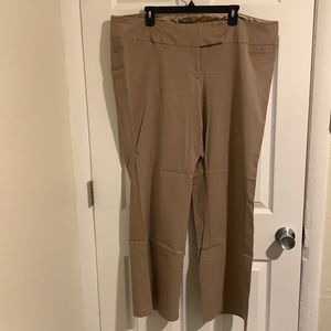 Torrid 20T khaki slacks